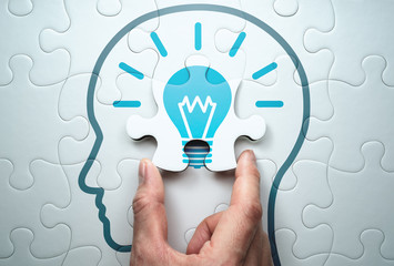 《远离尘嚣》说明了什么