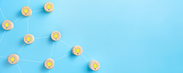 《远离尘嚣》说明了什么