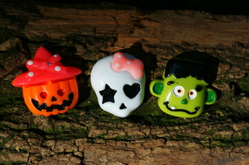 《远离尘嚣》说明了什么